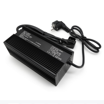 Ladegerät 60V für Lithium-NCM-Akku, Eckig, Alugehäuse, 71,4V/5A