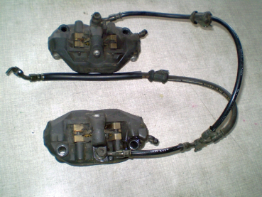 Fireblade CBR 1000 SC 57 Bremssattel vorne r + l + Leitungen