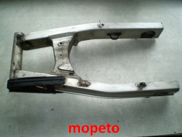 Preview: 1311 Suzuki SV650 AV Schwinge