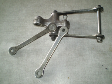 Preview: Suzuki GSF1200 Bandit GV75A Umlenkung Hoeherlegung+ Original