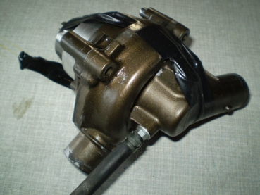 1129 Ninja ZX-9R ZX900E Wasserpumpe komplett