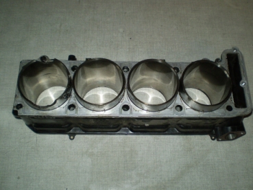 Preview: 1131 ZZR1100 ZXT10D Zylinderbank