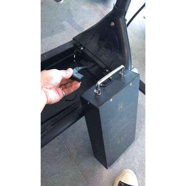 Chopper X9 Plus, , Lithium-Akku