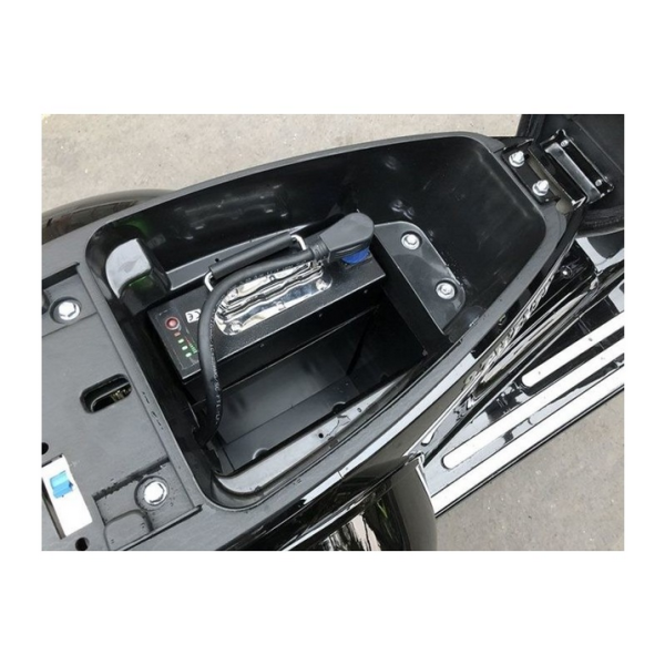 Elektroroller Classico Li, Windschild, 45 km/h, Lithium-Akku, 3000 Watt