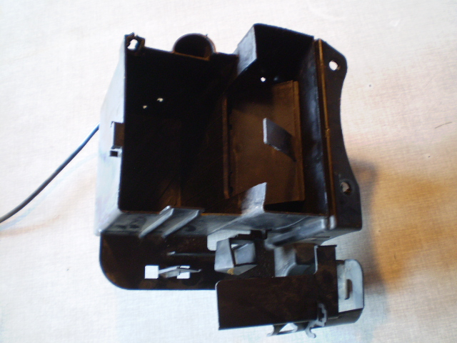 Honda CBR 1000 F Sc21 Batteriefach Verkleidung