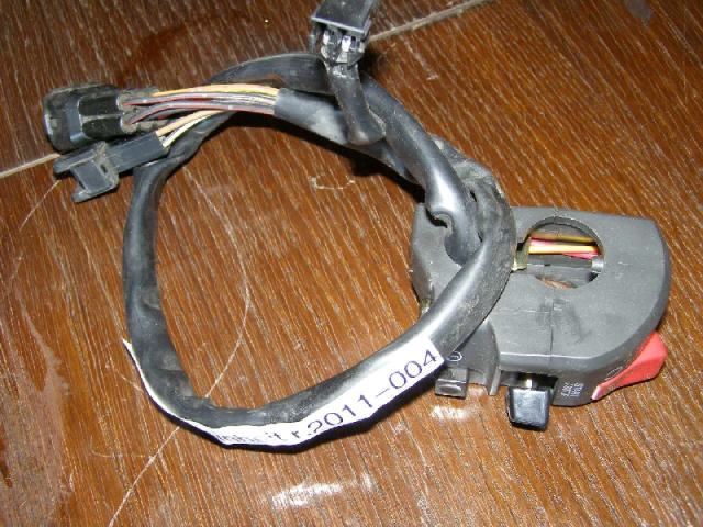 CBR600F Sport PC35 Schaltereinheit rechts