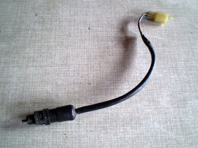 1110 Ninja ZX-9R ZX900C Bremslichtschalter hinten