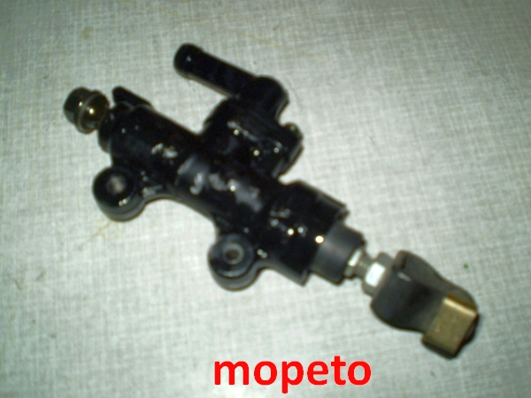 Hornet PC36 Bremspumpe hinten