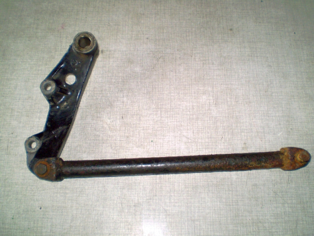 1116 XJ900 F 4BB Bremssattelhalter hinten