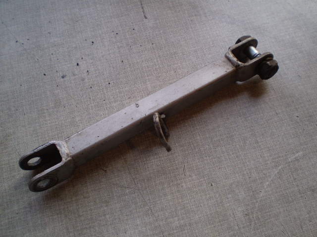 Kawasaki ZZR600 ZX600E Bremssattelhalter hinten