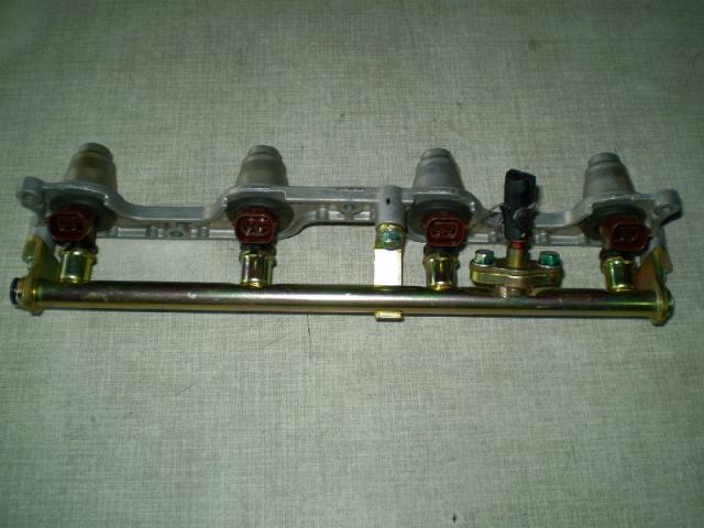 Fireblade CBR 1000 SC 57 Einspritzung Luftfilterkasten