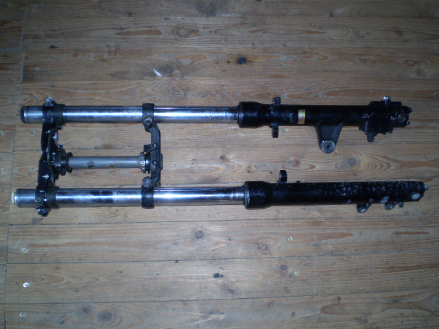 Honda CBX750F RC17 Gabel komplett Tauchrohr Gabelbrücke