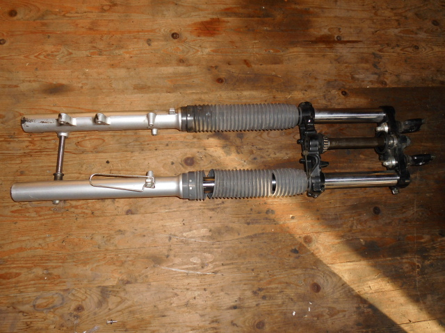 1504 Suzuki DR 650 SP43B Gabel komplett