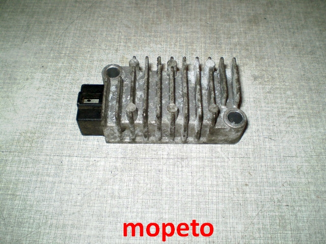 1402 Yamaha XJ600 S 4BRA Gleichrichter