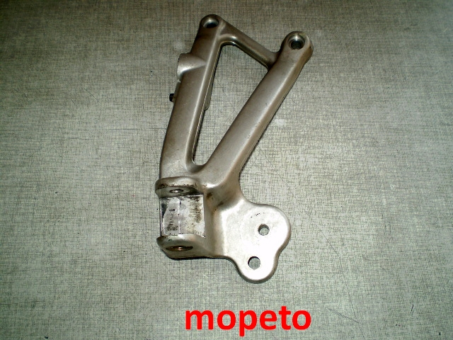 Ducati ST4 S2 Halteplatte Fußraste hinten links