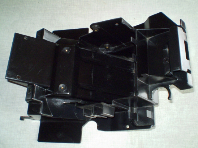 1108 ZZR1200 ZXT20C Verkleidung Heckinnenverkleidung