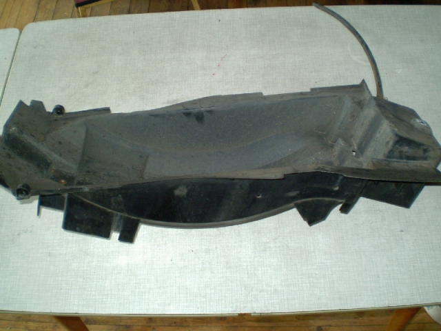 1115 ZZR1100 ZXT10C Heckinnenverkleidung