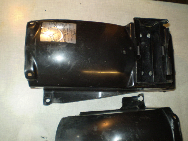 1206 GSX 1100F GV72C Heckinnenverkleidung Heckunterverkleidung