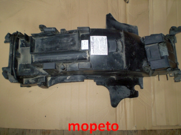 Honda NT650V Deauville RC47 Heckinnenverkleidung Kotflügel