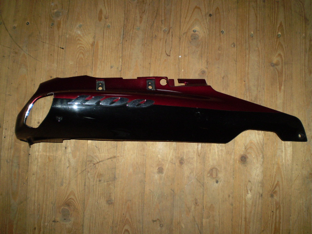 1131 ZZR1100 ZXT10D Heckverkleidung rechts