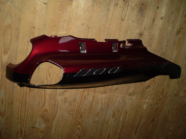 1131 ZZR1100 ZXT10D Heckverkleidung rechts