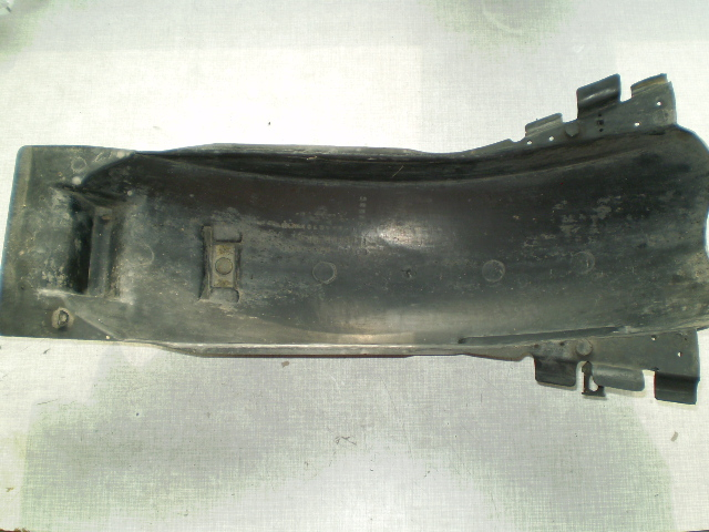 Honda CBX750F RC17 Hinterradabdeckung Spritzschutz