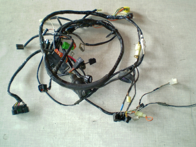 1119 GSX750F WVAK Kabelbaum