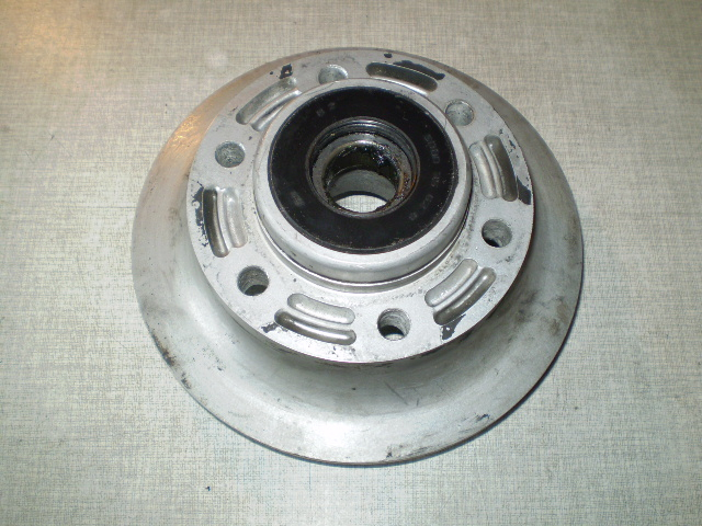 1206 GSX 1100F GV72C Kettenradaufnahme