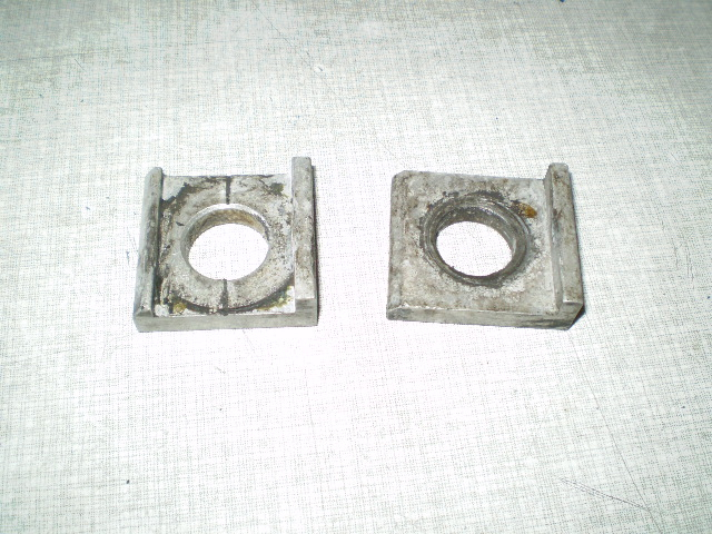 1205 GSF1200 Bandit WVA9 Kettenspanner r + l