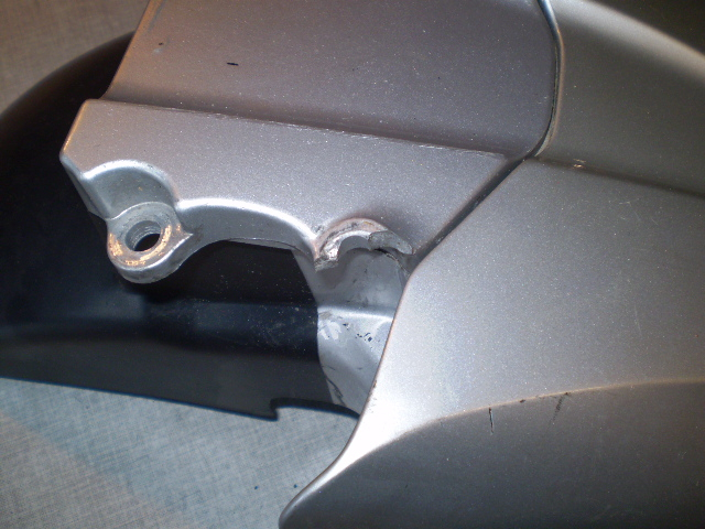 1206 GSX 1100F GV72C Kotflügel vorne silber