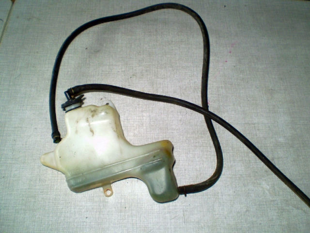 Honda CBR 1000 F Sc21 Kuehlwasserbehaelter Leitung