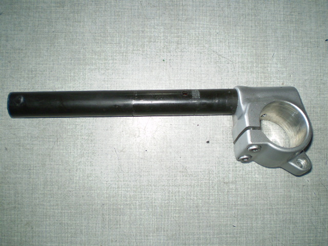 1127 YZF600R 4TV Lenkerstummel links