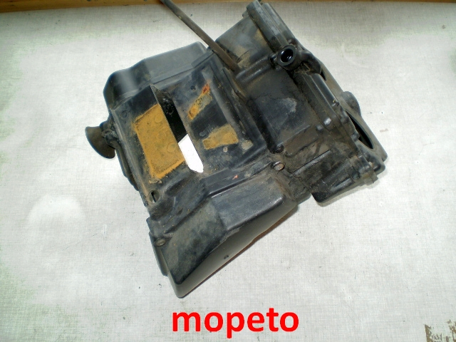 1403 Kawasaki GPZ500S EX500A Luftfilterkasten