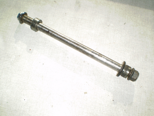 Honda CBX750F RC17 Steckachse hinten