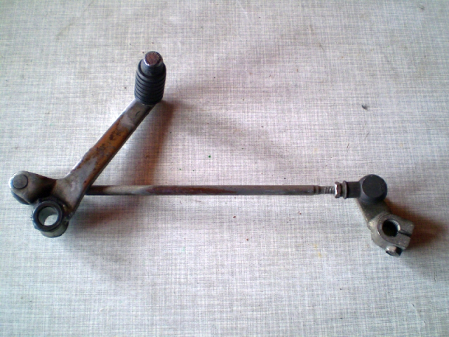 1107 XJ900 Diversion 4KM Schalthebel Gestänge