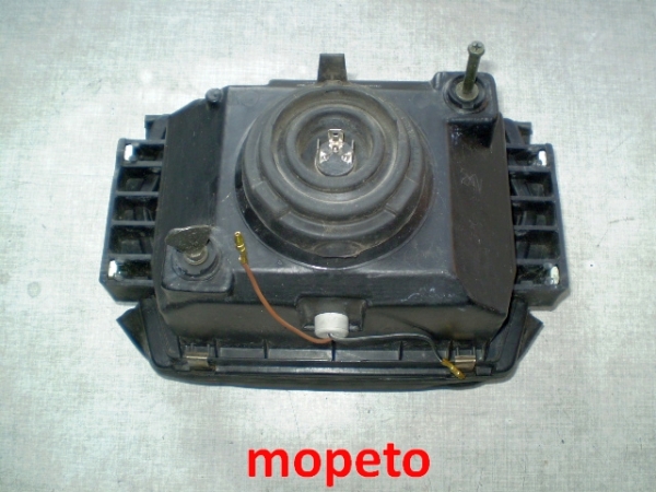 1309 GSX600F GN72B Scheinwerfer komplett