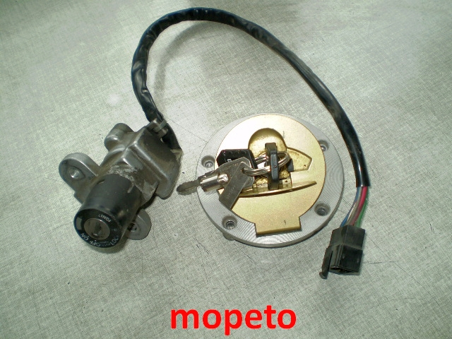 Ducati ST4 S2 Schlosssatz