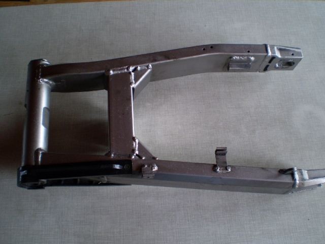 1108 ZZR1200 ZXT20C Schwinge