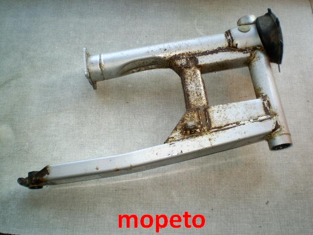 1310 XJ900 Diversion 4KM Schwinge