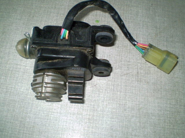 Fireblade CBR 1000 SC 57 Stellmotor