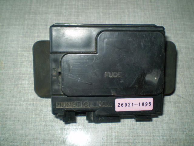 1129 Ninja ZX-9R ZX900E Sicherungsbox -Junction Box-