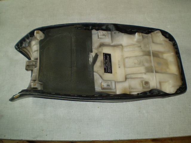 1204 ZZR600 ZX600D Sitzbank