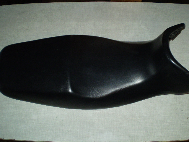 1131 ZZR1100  ZXT10D Sitzbank