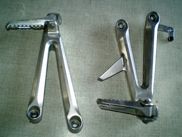 Fireblade CBR 1000 SC 57 Soziusrastenhalterungen