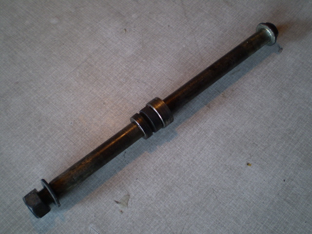 Honda CBR 1000 F Sc21 Steckachse hinten