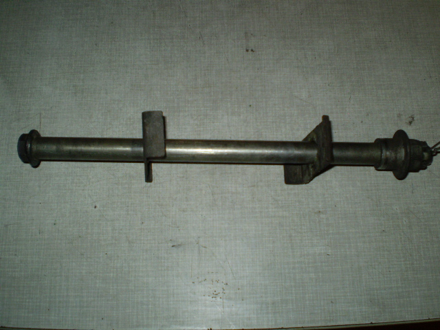 1125 GPZ1100 ZXT 10E Steckachse hinten