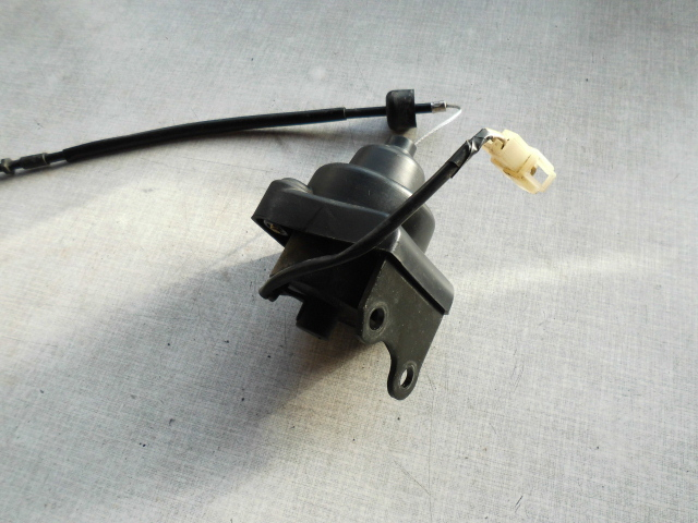 1504 Suzuki DR 650 SP43B Stellmotor