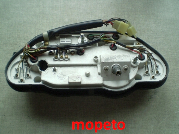 Kawasaki ZZR600 ZX600E Tacho