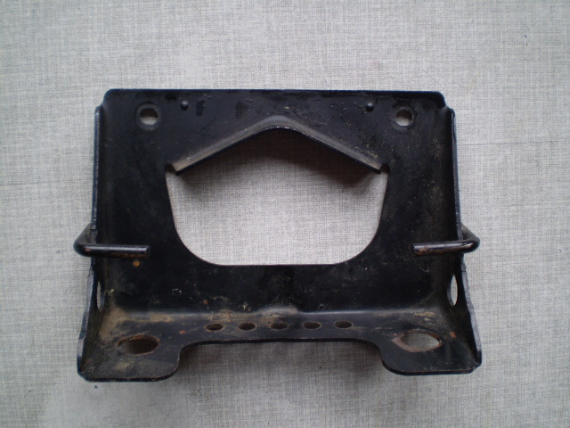 Suzuki GSX 1100F GV72C Rahmenteil Tankhalterung