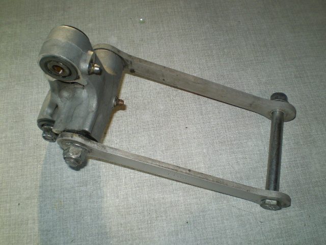 1129 Ninja ZX-9R ZX900E Umlenkung